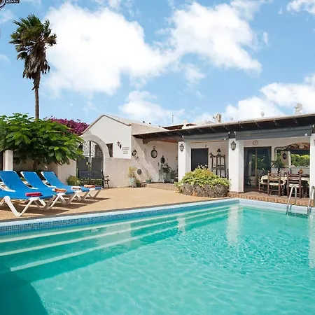 Villa Lanzarote Rural Casa Albryna *