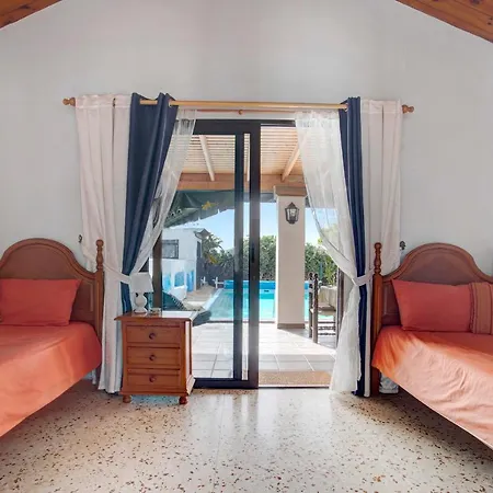 Villa Lanzarote Rural Casa Albryna *